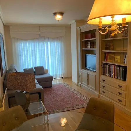 Piso Centrico A 400M Playa Con 2 Hab Y Garaje Apartmán